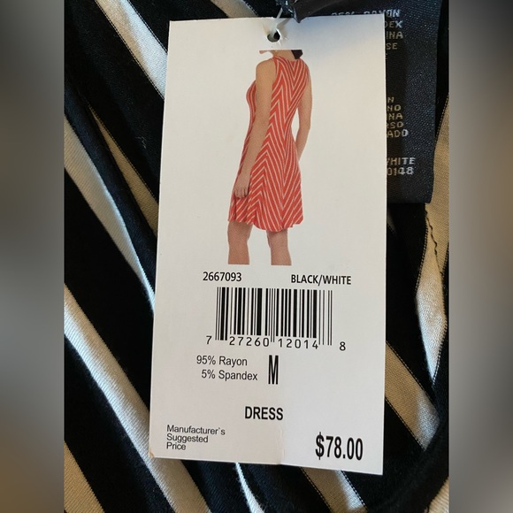 Black and White Chevron Dress by Chelsea and Theodore size Medium - Picture 4 of 6